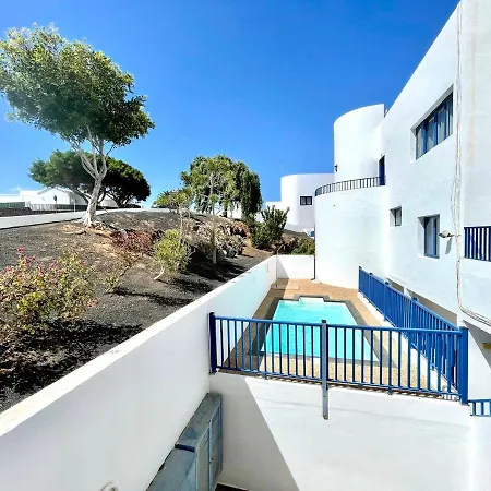 Atico Con Wifi, Vista A Oceano En Primea Linea De Playa Apartment Puerto del Carmen (Lanzarote)